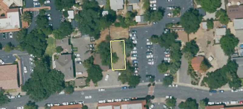 216 Matilija St