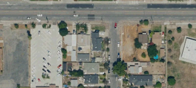 1521 Base Line St