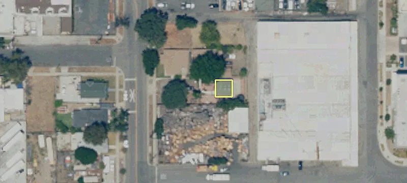 203 Sultana Ave
