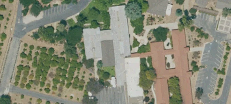 2464 Ojai Ave