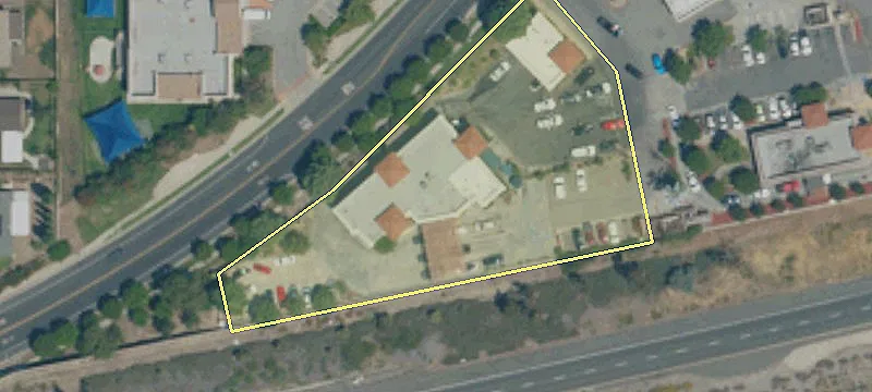 10431 Alta Loma Dr