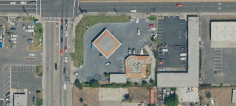 305 Redlands Blvd