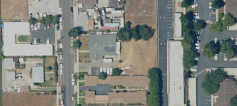 817 Oaks Ave