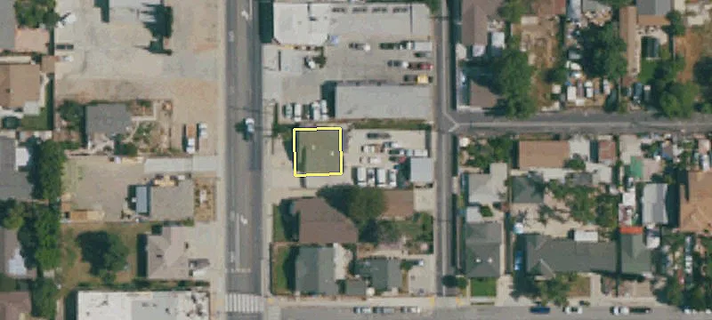 448 Moorpark Ave