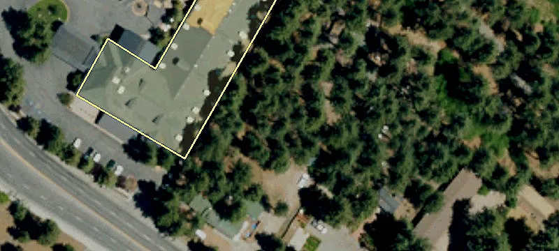 42236 Moonridge Rd