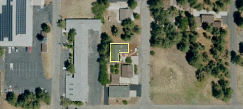 558 Badger Ln