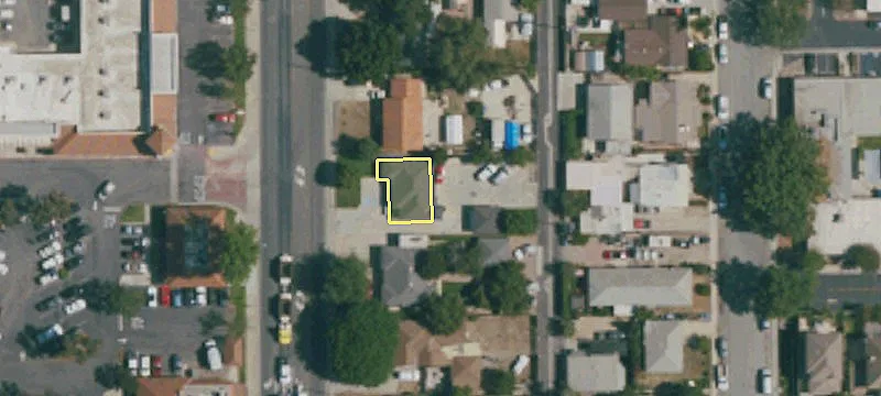 116 Moorpark Ave