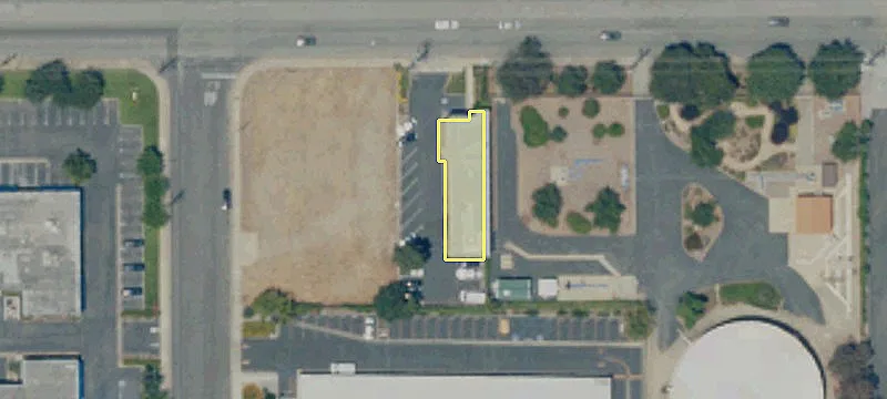 5483 Arrow Hwy