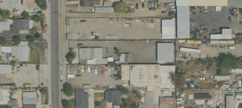 11005 Roswell Ave