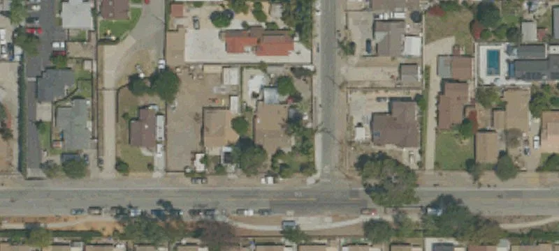 3852 Grand Ave