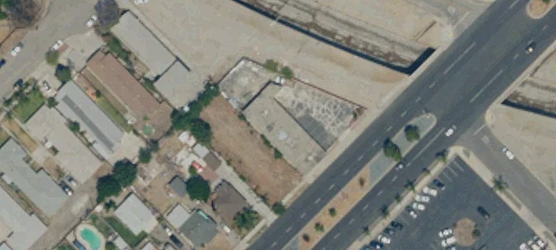 1377 La Cadena Dr