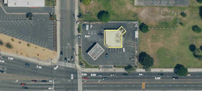 794 Base Line St