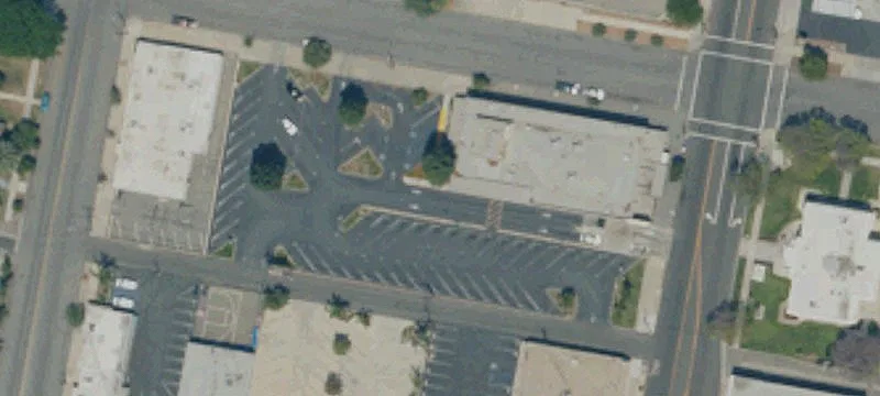 395 La Cadena Dr