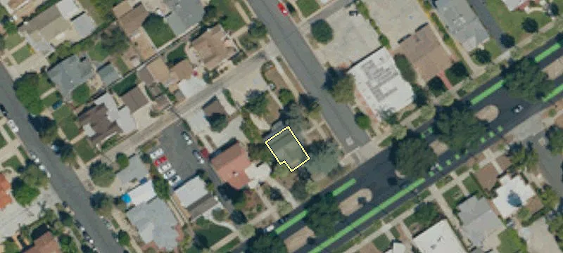 404 Brookside Ave