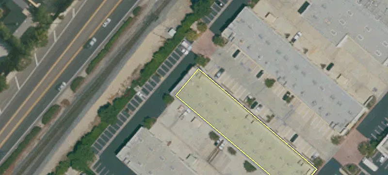 1235 Flynn Rd, Unit 413