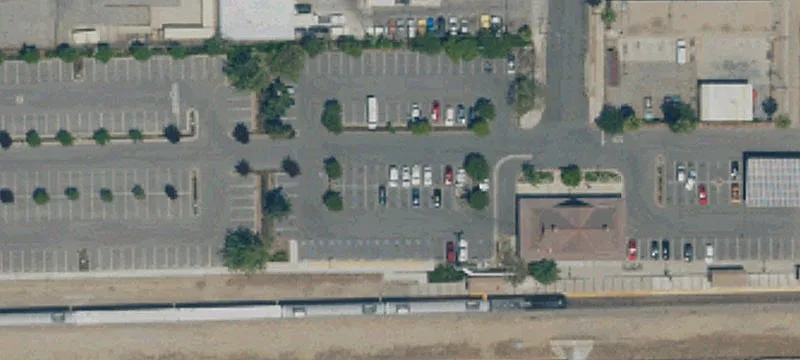 290 Palm Ave