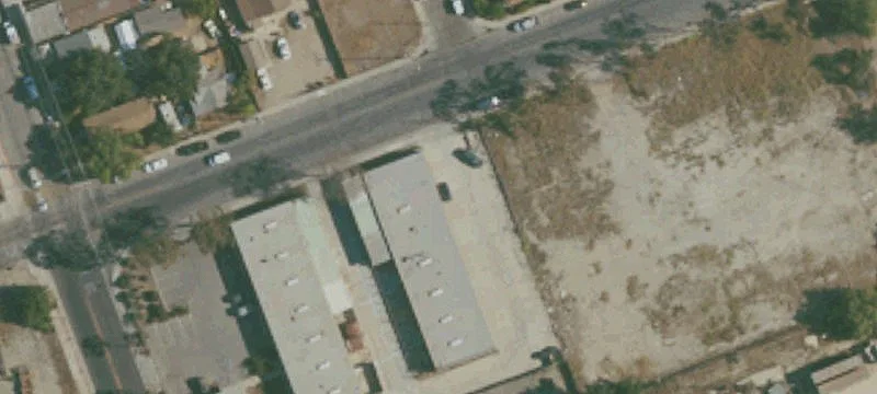1220 Santa Paula St