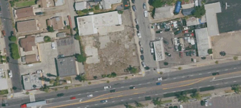 215 Palm St