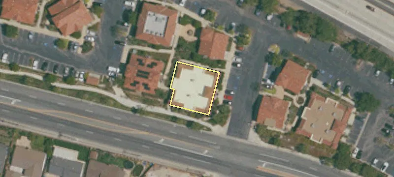3155 Old Conejo Rd, Unit 27