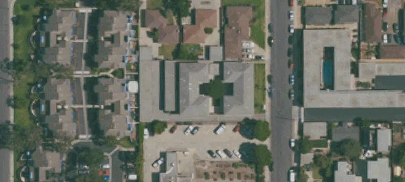 237 2nd St