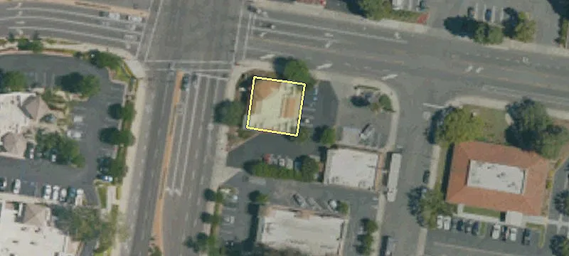 550 Moorpark Rd