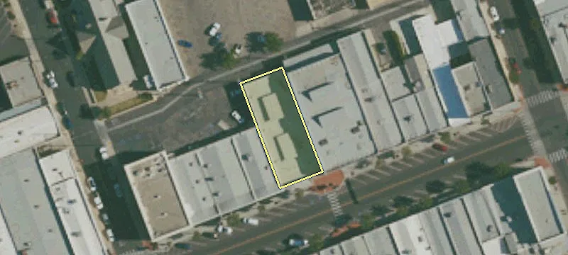 925 Main St