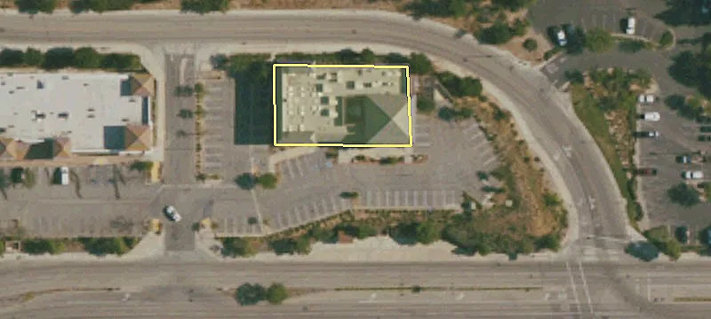 1747 Simi Town Ctr Way