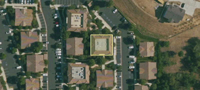 1175 Swallow Ln