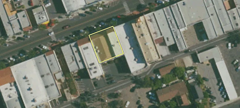 854 Main St
