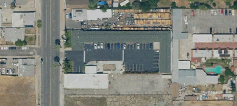 1363  St