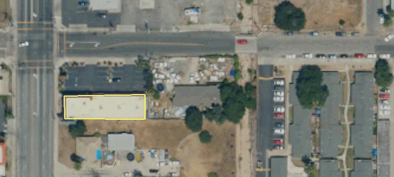 1643 Pumalo St
