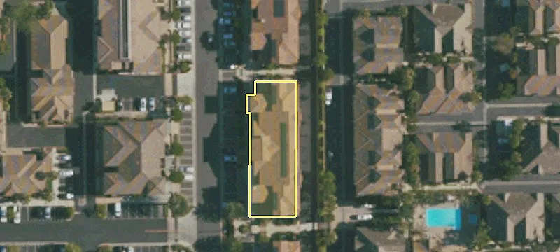 212 Vlg Cmns Blvd, Unit 13