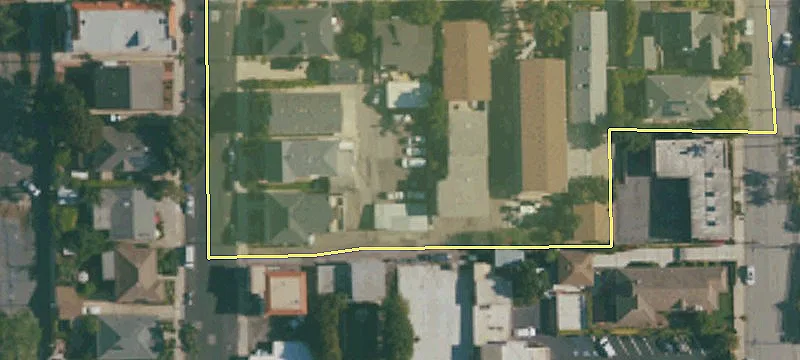 Poli St