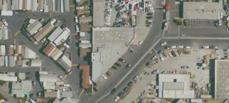 1285 Commercial Ave