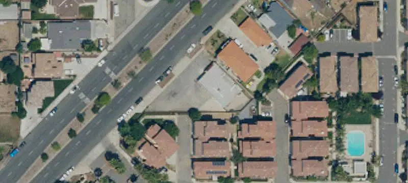 261 Bloomington Ave
