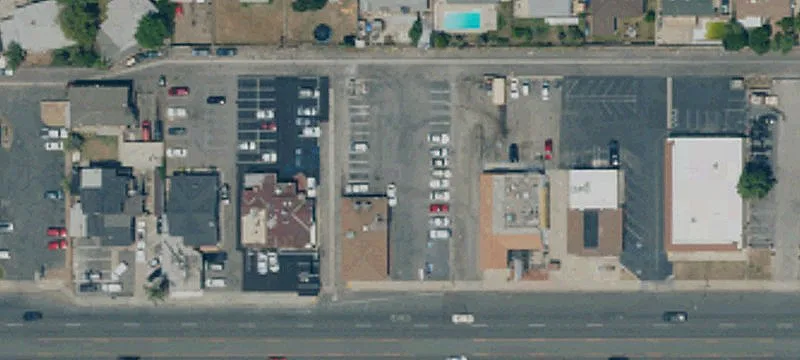 204 Foothill Blvd