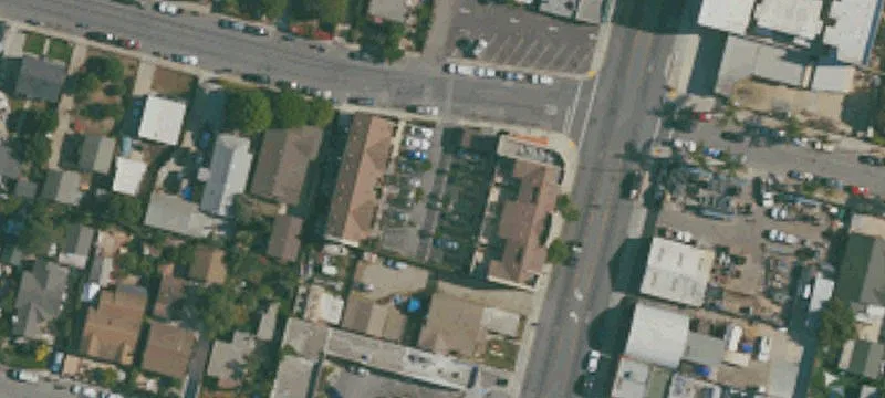 1073 Ventura Ave