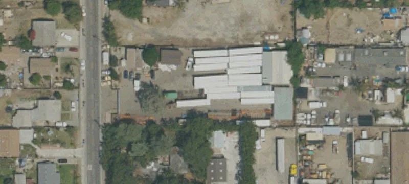11253 Roswell Ave