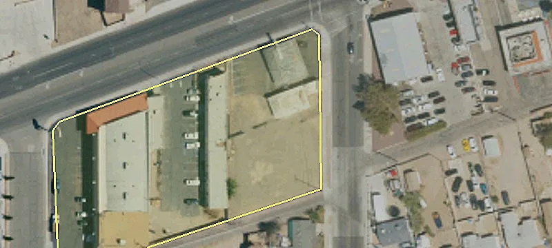 700 Main St