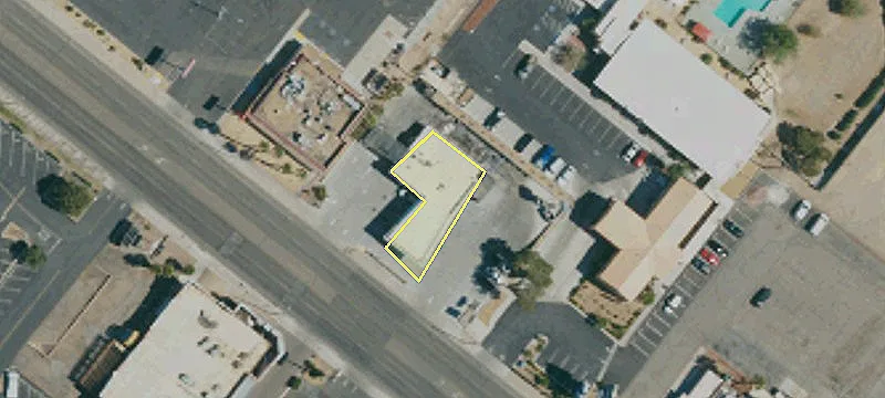 1401 Main St
