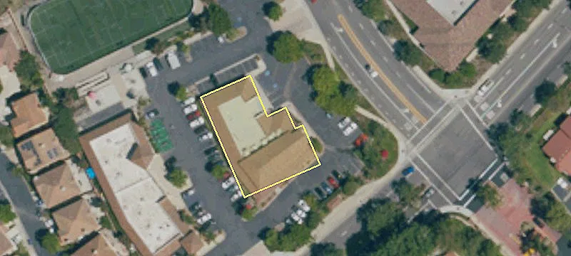 799 Camarillo Spgs Rd