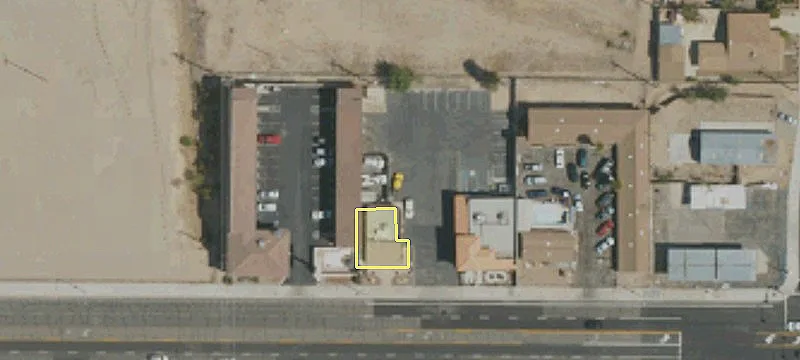 915 Main St