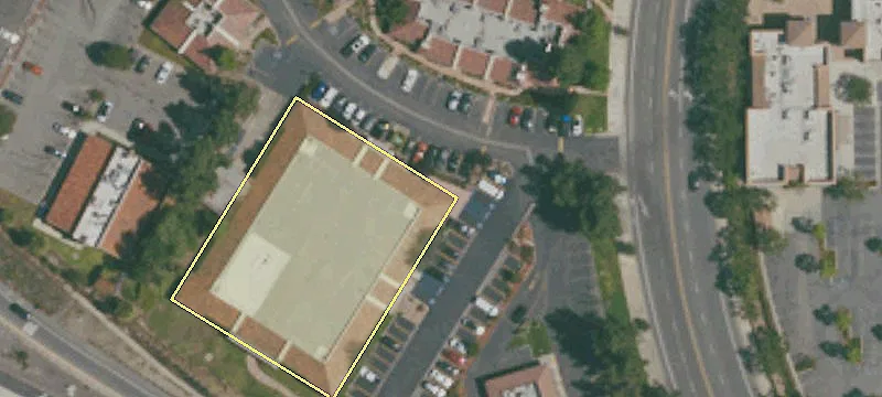 2800 Camino Dos Rios