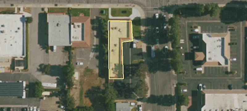 1951 Sequoia Ave