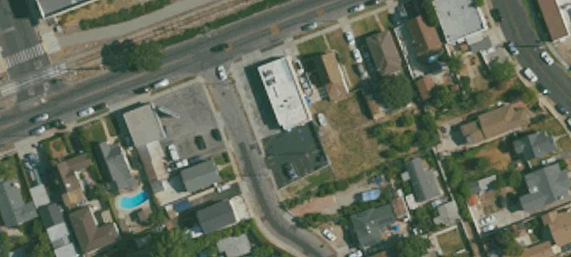 318 Main St