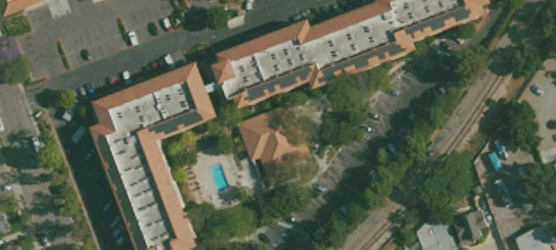 115 4th St