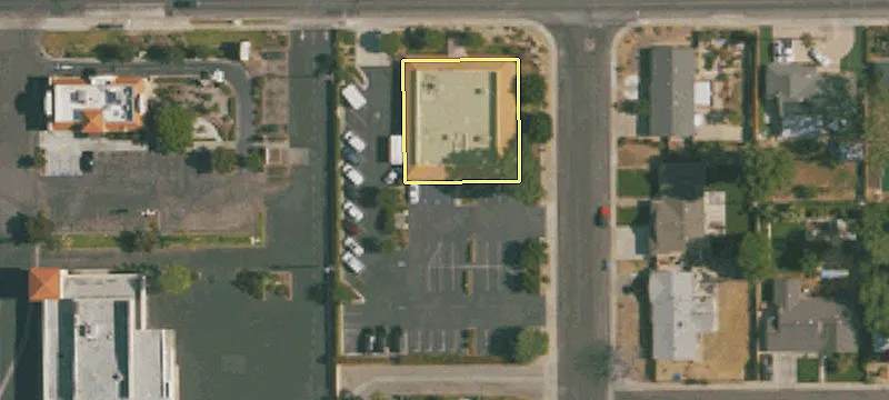 4444 Cochran St
