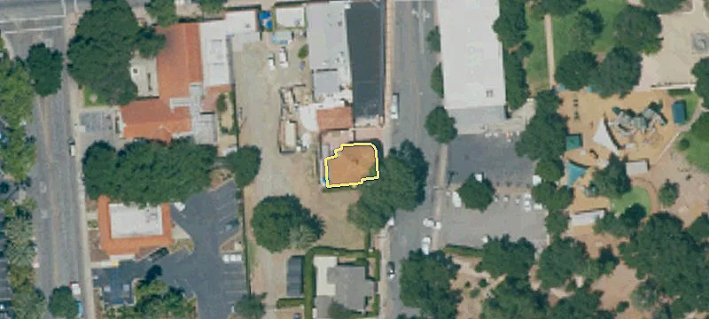 107 Signal St