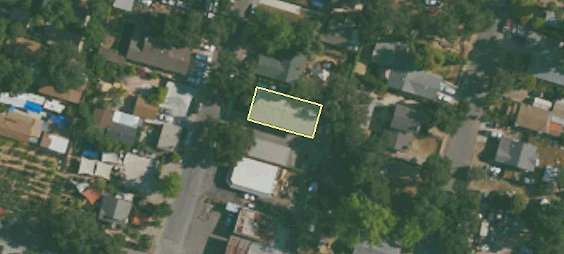 118 Padre Juan Ave