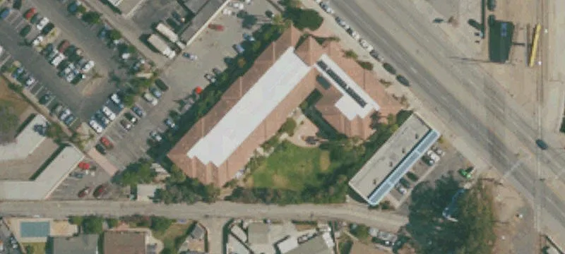 1719 Oxnard Blvd